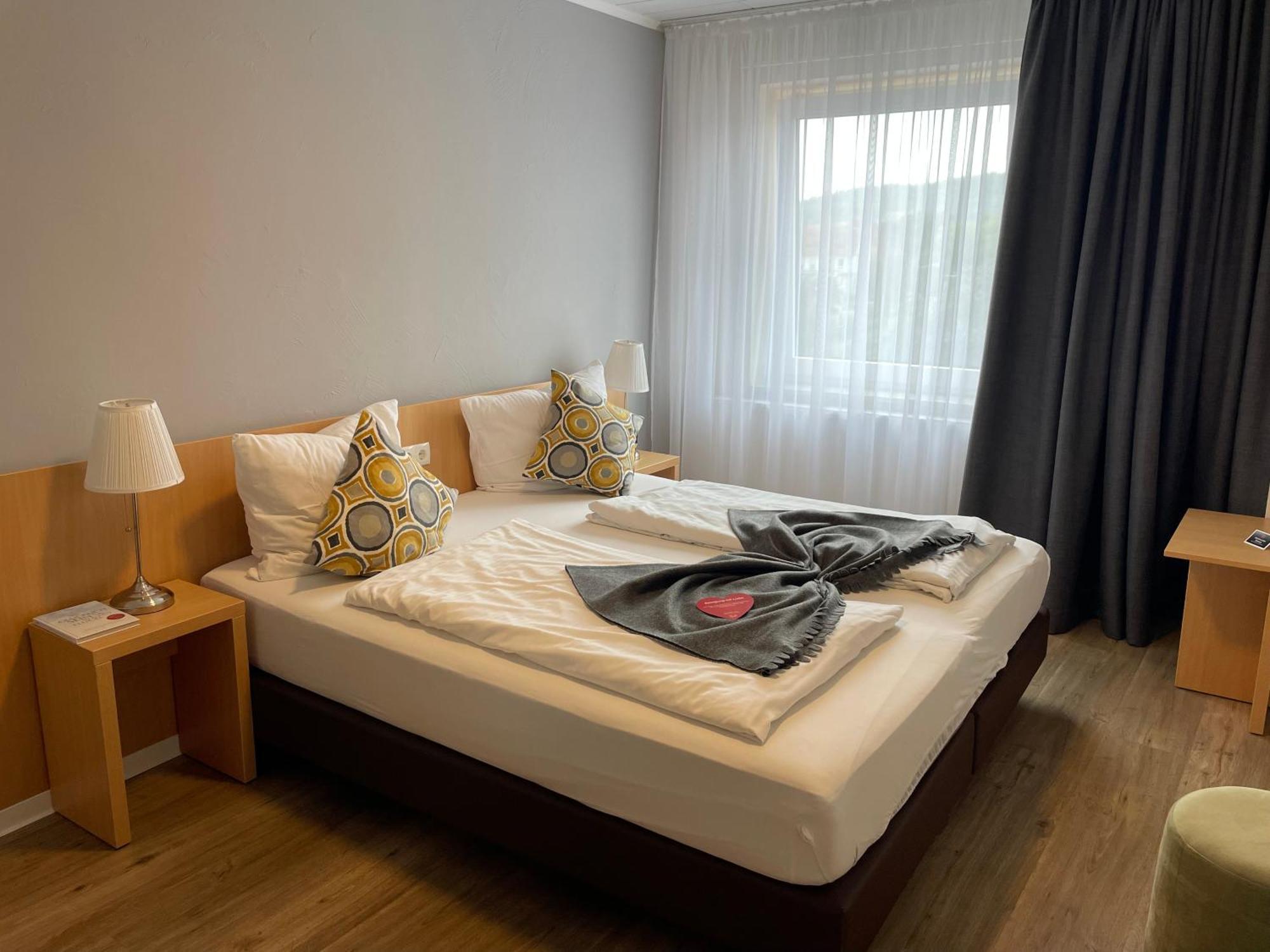 Hotel Schultheiss Hameln Hamelin Kamer foto